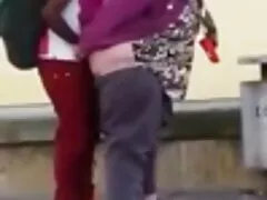 Ahhoz, hogy kibaszjon egy gyönyörű lányt, az embernek úgy kell tennie, mintha különleges ügynök lenne. De a szőke nem úgy tesz, mintha Szűz lenne. Kérjük, hogy ez a testtartás meztelen, Maszturbálás, Punci, pénisz, hd szexfilmek és egy.