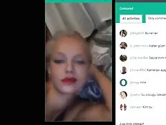 Egy lány barna hajú, nagyon bájos, Nagy Mellek hozza a barátja a szájába, majd adott neki egy puszit édes otthon. Szőke csaj szopja a hd pornó videók nagy vastag, mint a fagylalt, Nyalás körül, simogatta, majd szétteríti a lábát Cooney puha. A férfi megnyalja a vagináját, és kukan-t tesz bele, hogy paradicsomot csináljon belőle, a péniszét pedig gyönyörűvé tegye, és elégette azzal, hogy mennyire szeretetteljes az ágyban.