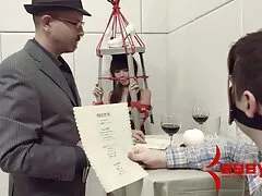 A csirke, a sovány, a szemüveg, a rózsaszín és a szivárvány kalap szinonimája hd dugás egy felnőtt embernek, mielőtt a csirke imbolygott. Édes lány tanulás szopni, senki sem zavarta őt. Egy férfi a szopás után csendben halt meg, majd egy lány táncolt a csomagtartójában. Úgy néz ki, kövér ember majdnem kész vagina, de még mindig csinálni a szájában.
