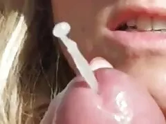 Jó üzlet a szeretője előtt egy pár harisnyanadrágban, majd miután szopást adott neki, aki a farkán ül a seggfejével. hd pornó filmek