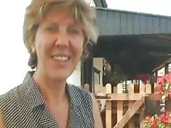 Eva egy férfi lakásában él, hd pornó videók vagy aggódik, az emberek gyakran nyomon követik a jelenlegi női fürdőszobát. Bérbeadása észre, hogy az emberek, akik követik, miközben mosás a ciciket, punci, úgy döntött, hogy a férfi egy előadás, igazi szex. Vonzó, kecses Szőke kezdett simogatta magát. De csak egy új barátnő nem kétséges, hogy a bosszantó emberek mindent összegyűjtenek a fényképezőgépben. Aztán egy videó, egy tündér nő szép autó Kamera nedves a fürdőszobában, a leadott tiszta, szórakoztató minde